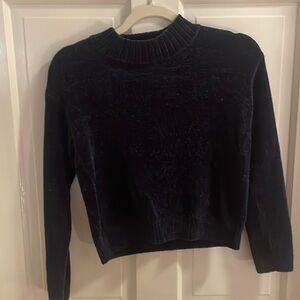Tucker + Tate navy sweater size large